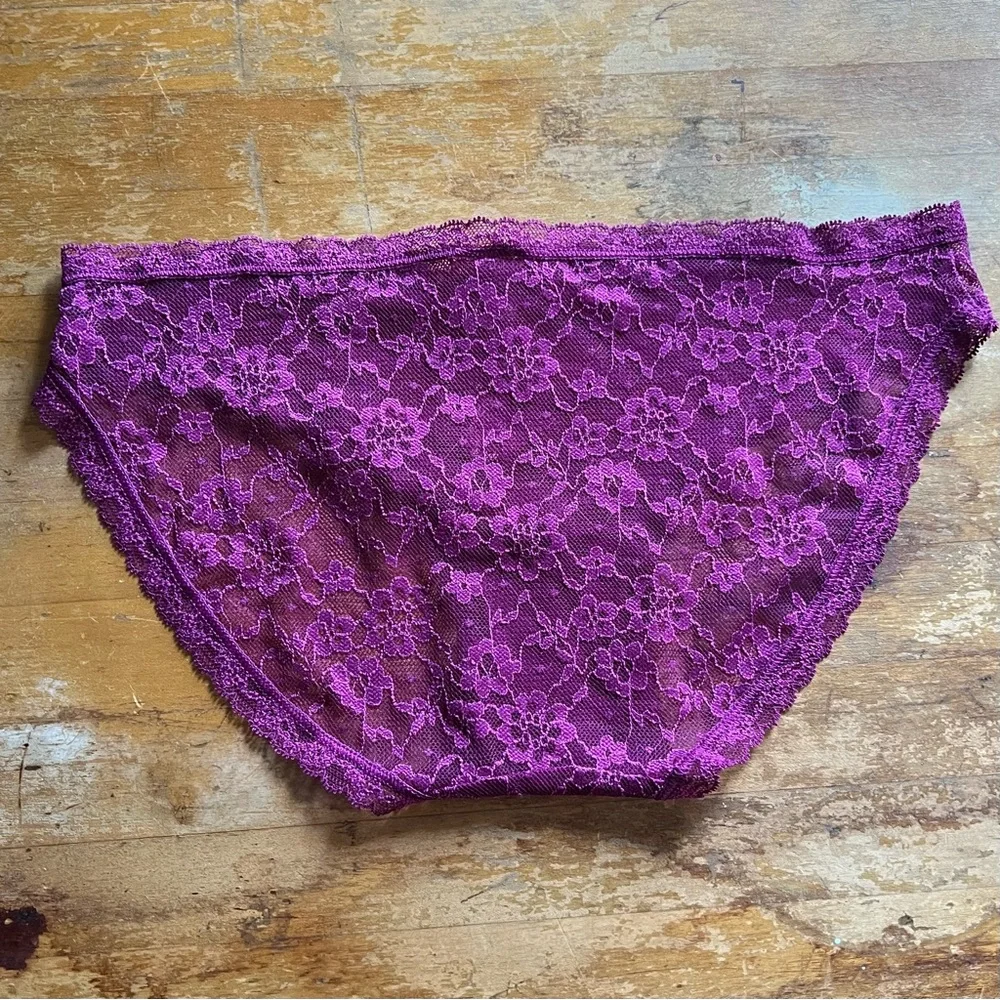 Victoria’s Secret Small Lace Bikini Panty Underwear NEW New with tags